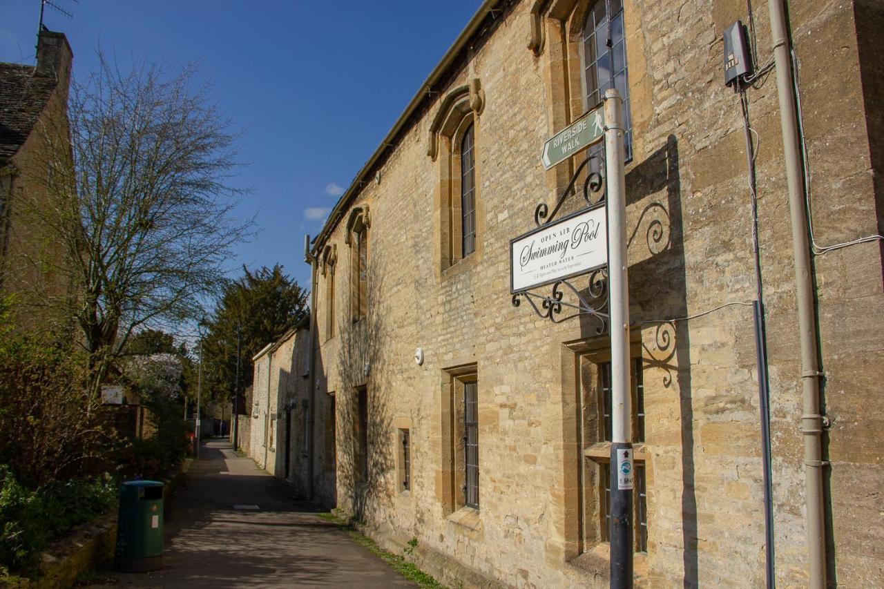 The Potting Shed, 5* Luxury Escape Cirencester Zewnętrze zdjęcie